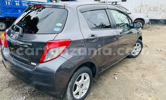Nunua Mpya Toyota Vitz Nyeusi Gari ndani ya Dar es Salaam nchini Dar es Salaam Nunua Mpya Toyota Vitz Nyeusi Gari ndani ya Dar es Salaam nchini Dar es Salaam