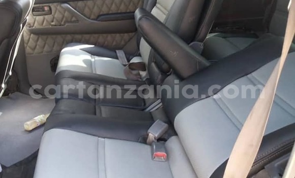 Buy Used Toyota Land Cruiser Green Car in Dar es Salaam in Dar es Salaam Buy Used Toyota Land Cruiser Green Car in Dar es Salaam in Dar es Salaam