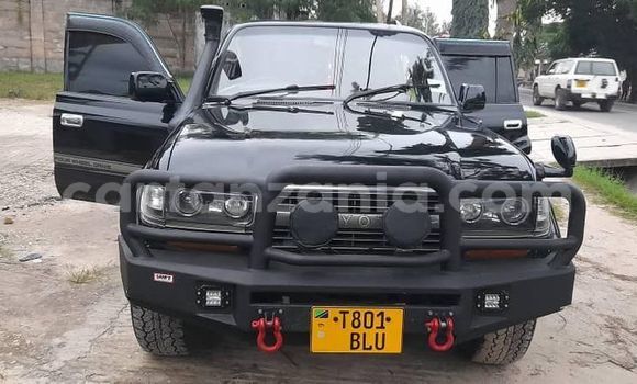 Buy Used Toyota Land Cruiser Green Car in Dar es Salaam in Dar es Salaam Buy Used Toyota Land Cruiser Green Car in Dar es Salaam in Dar es Salaam