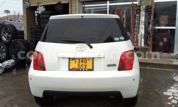 Buy Used Toyota IST White Car in Dar es Salaam in Dar es Salaam Buy Used Toyota IST White Car in Dar es Salaam in Dar es Salaam