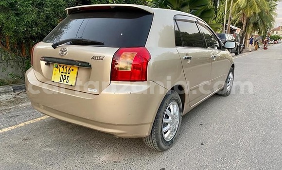 Buy Used Toyota Runx Brown Car in Dar es Salaam in Dar es Salaam Buy Used Toyota Runx Brown Car in Dar es Salaam in Dar es Salaam