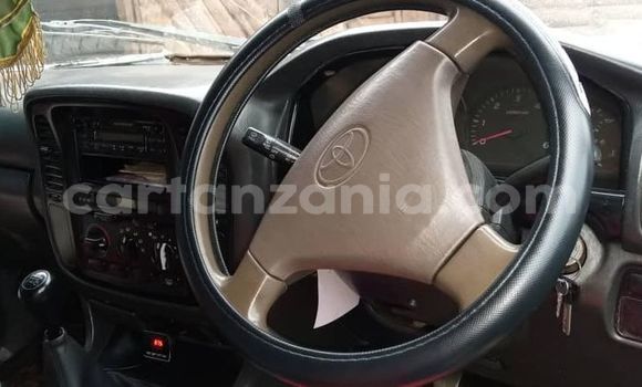 Buy Used Toyota Land Cruiser White Car in Dar es Salaam in Dar es Salaam Buy Used Toyota Land Cruiser White Car in Dar es Salaam in Dar es Salaam