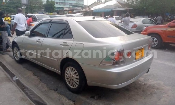 Buy Used Toyota Altezza Silver Car in Dar es Salaam in Dar es Salaam Buy Used Toyota Altezza Silver Car in Dar es Salaam in Dar es Salaam