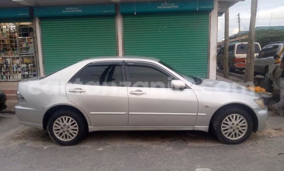 Buy Used Toyota Altezza Silver Car in Dar es Salaam in Dar es Salaam Buy Used Toyota Altezza Silver Car in Dar es Salaam in Dar es Salaam