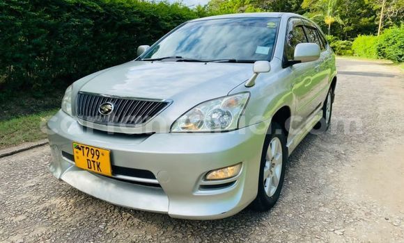 Buy Used Toyota Harrier Silver Car in Dar es Salaam in Dar es Salaam Buy Used Toyota Harrier Silver Car in Dar es Salaam in Dar es Salaam