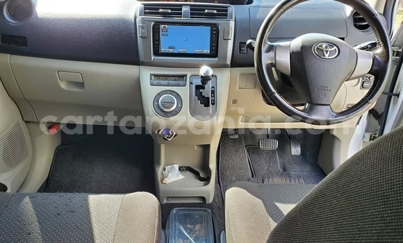 Buy Used Toyota Crown Black Car in Dar es Salaam in Dar es Salaam Buy Used Toyota Crown Black Car in Dar es Salaam in Dar es Salaam