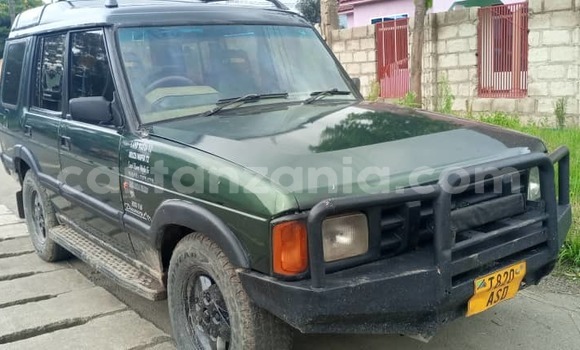 Buy Used Land Rover Discovery Green Car in Mbeya in Mbeya Buy Used Land Rover Discovery Green Car in Mbeya in Mbeya