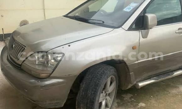 Buy Used Toyota Harrier Beige Car in Dar es Salaam in Dar es Salaam Buy Used Toyota Harrier Beige Car in Dar es Salaam in Dar es Salaam