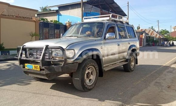 Buy Used Toyota Land Cruiser Silver Car in Dar es Salaam in Dar es Salaam Buy Used Toyota Land Cruiser Silver Car in Dar es Salaam in Dar es Salaam