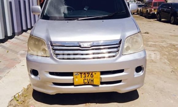 Buy Used Toyota Noah Silver Car in Dar es Salaam in Dar es Salaam Buy Used Toyota Noah Silver Car in Dar es Salaam in Dar es Salaam