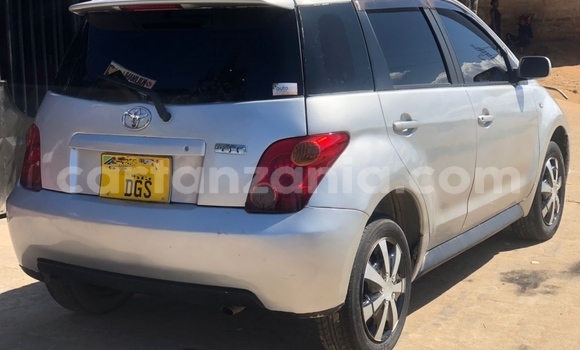 Nunua Ilio tumika Toyota IST Fedha Gari ndani ya Dar es Salaam nchini Dar es Salaam Nunua Ilio tumika Toyota IST Fedha Gari ndani ya Dar es Salaam nchini Dar es Salaam