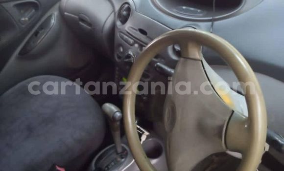 Nunua Ilio tumika Toyota Vitz Nyekundu Gari ndani ya Dar es Salaam nchini Dar es Salaam Nunua Ilio tumika Toyota Vitz Nyekundu Gari ndani ya Dar es Salaam nchini Dar es Salaam
