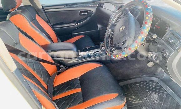 Buy Used Toyota Crown White Car in Dar es Salaam in Dar es Salaam Buy Used Toyota Crown White Car in Dar es Salaam in Dar es Salaam