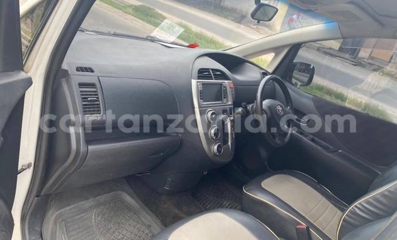 Nunua Ilio tumika Toyota Ractis Nyeupe Gari ndani ya Dar es Salaam nchini Dar es Salaam Nunua Ilio tumika Toyota Ractis Nyeupe Gari ndani ya Dar es Salaam nchini Dar es Salaam