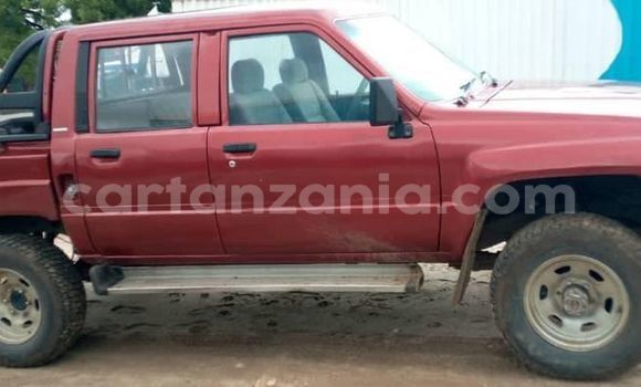 Nunua Ilio tumika Toyota Hilux Nyekundu Gari ndani ya Dar es Salaam nchini Dar es Salaam Nunua Ilio tumika Toyota Hilux Nyekundu Gari ndani ya Dar es Salaam nchini Dar es Salaam