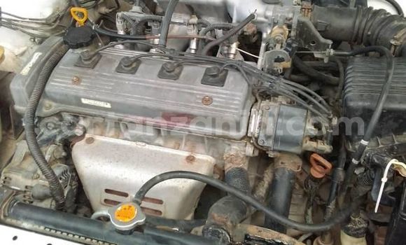 Nunua Ilio tumika Toyota Sprinter Nyeupe Gari ndani ya Dar es Salaam nchini Dar es Salaam Nunua Ilio tumika Toyota Sprinter Nyeupe Gari ndani ya Dar es Salaam nchini Dar es Salaam