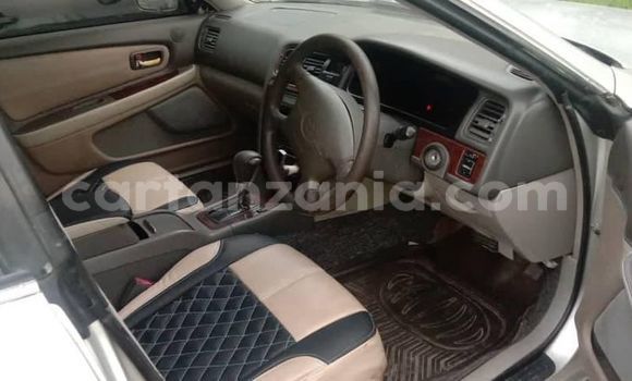 Nunua Ilio tumika Toyota Chaser Fedha Gari ndani ya Dar es Salaam nchini Dar es Salaam Nunua Ilio tumika Toyota Chaser Fedha Gari ndani ya Dar es Salaam nchini Dar es Salaam