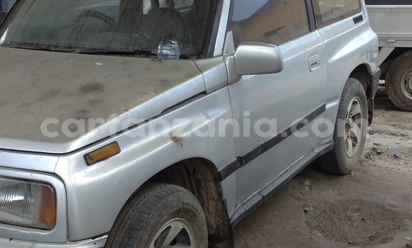 Nunua Ilio tumika Suzuki Vitara Fedha Gari ndani ya Dar es Salaam nchini Dar es Salaam