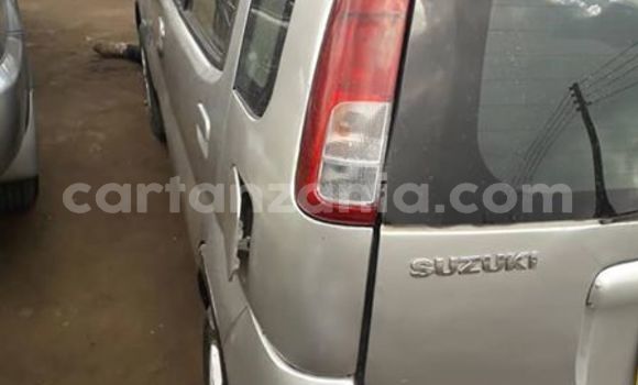 Nunua Imported Suzuki Swift Fedha Gari ndani ya Dar es Salaam nchini Dar es Salaam Nunua Imported Suzuki Swift Fedha Gari ndani ya Dar es Salaam nchini Dar es Salaam