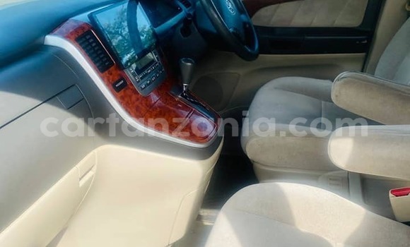 Nunua Ilio tumika Toyota Alphard Fedha Gari ndani ya Dar es Salaam nchini Dar es Salaam Nunua Ilio tumika Toyota Alphard Fedha Gari ndani ya Dar es Salaam nchini Dar es Salaam