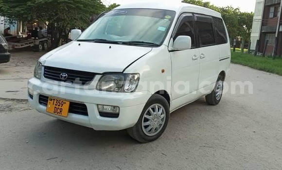 Nunua Ilio tumika Toyota Noah Nyeupe Gari ndani ya Dar es Salaam nchini Dar es Salaam Nunua Ilio tumika Toyota Noah Nyeupe Gari ndani ya Dar es Salaam nchini Dar es Salaam