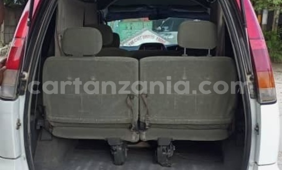 Nunua Ilio tumika Toyota Noah Nyeupe Gari ndani ya Dar es Salaam nchini Dar es Salaam Nunua Ilio tumika Toyota Noah Nyeupe Gari ndani ya Dar es Salaam nchini Dar es Salaam