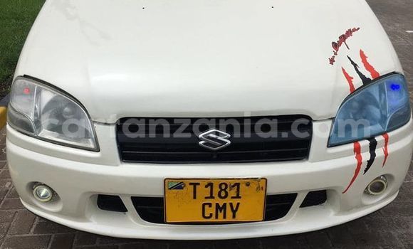 Nunua Ilio tumika Suzuki Swift Nyeupe Gari ndani ya Dar es Salaam nchini Dar es Salaam Nunua Ilio tumika Suzuki Swift Nyeupe Gari ndani ya Dar es Salaam nchini Dar es Salaam
