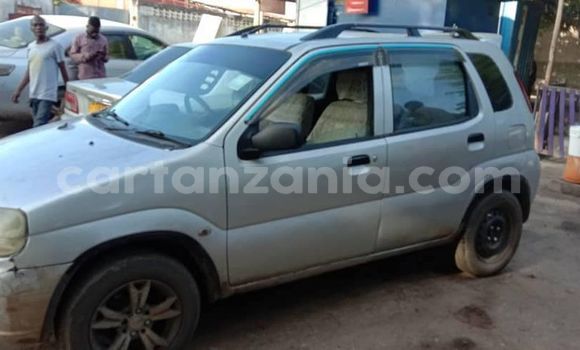 Buy Used Suzuki Swift Silver Car in Dar es Salaam in Dar es Salaam