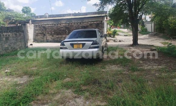 Buy Used Toyota Mark II Silver Car in Dar es Salaam in Dar es Salaam Buy Used Toyota Mark II Silver Car in Dar es Salaam in Dar es Salaam