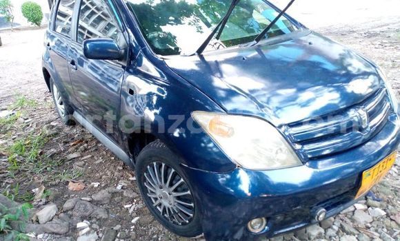 Buy Used Toyota IST Blue Car in Dar es Salaam in Dar es Salaam Buy Used Toyota IST Blue Car in Dar es Salaam in Dar es Salaam
