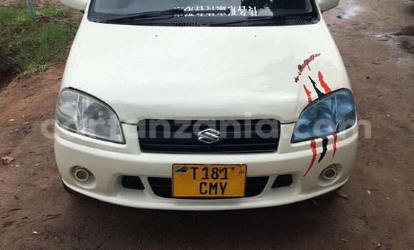 Buy Used Suzuki Swift White Car in Dar es Salaam in Dar es Salaam Buy Used Suzuki Swift White Car in Dar es Salaam in Dar es Salaam