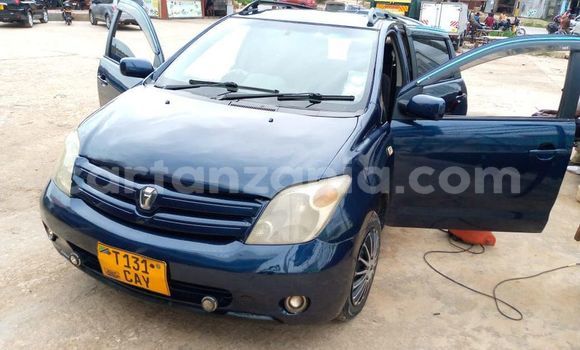 Buy Used Toyota IST Blue Car in Dar es Salaam in Dar es Salaam Buy Used Toyota IST Blue Car in Dar es Salaam in Dar es Salaam