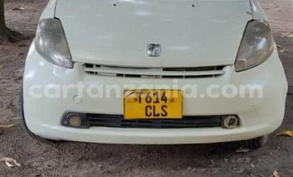 Buy Used Toyota Passo White Car in Dar es Salaam in Dar es Salaam Buy Used Toyota Passo White Car in Dar es Salaam in Dar es Salaam