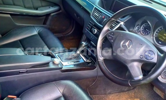 Nunua Ilio tumika MercedesâBenz EâClass Nyeusi Gari ndani ya Dar es Salaam nchini Dar es Salaam Nunua Ilio tumika MercedesâBenz EâClass Nyeusi Gari ndani ya Dar es Salaam nchini Dar es Salaam