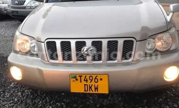 Nunua Ilio tumika Toyota Kluger Brown Gari ndani ya Dar es Salaam nchini Dar es Salaam Nunua Ilio tumika Toyota Kluger Brown Gari ndani ya Dar es Salaam nchini Dar es Salaam