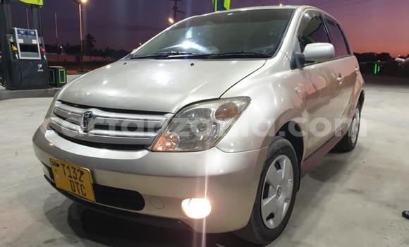 Nunua Ilio tumika Toyota IST Beige Gari ndani ya Dar es Salaam nchini Dar es Salaam Nunua Ilio tumika Toyota IST Beige Gari ndani ya Dar es Salaam nchini Dar es Salaam