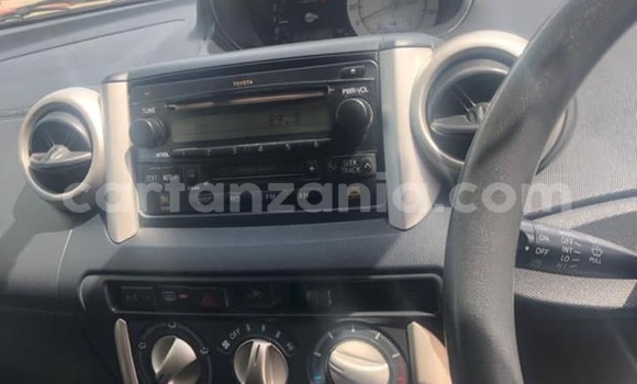 Buy Used Toyota IST Silver Car in Dar es Salaam in Dar es Salaam Buy Used Toyota IST Silver Car in Dar es Salaam in Dar es Salaam