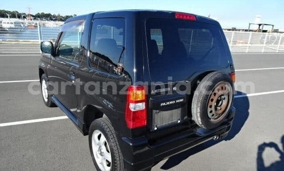 Buy Used Mitsubishi Pajero Black Car in Dar es Salaam in Dar es Salaam Buy Used Mitsubishi Pajero Black Car in Dar es Salaam in Dar es Salaam