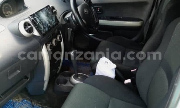 Buy Used Toyota IST White Car in Dar es Salaam in Dar es Salaam Buy Used Toyota IST White Car in Dar es Salaam in Dar es Salaam