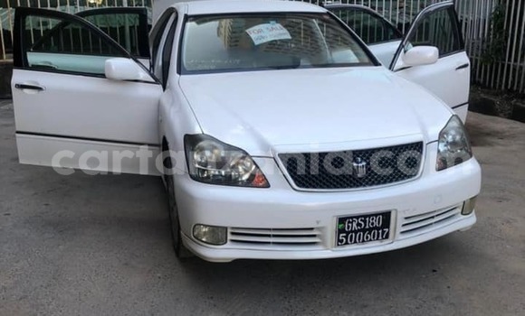 Nunua Ilio tumika Toyota Crown Nyeupe Gari ndani ya Dar es Salaam nchini Dar es Salaam Nunua Ilio tumika Toyota Crown Nyeupe Gari ndani ya Dar es Salaam nchini Dar es Salaam