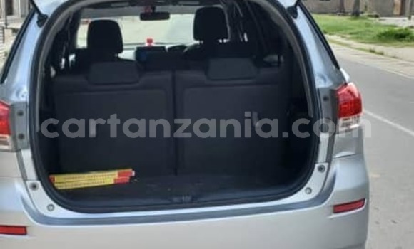 Buy Used Toyota Wish Silver Car in Dar es Salaam in Dar es Salaam Buy Used Toyota Wish Silver Car in Dar es Salaam in Dar es Salaam