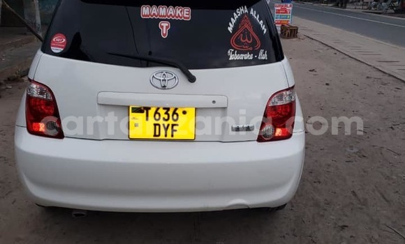 Buy Used Toyota IST White Car in Dar es Salaam in Dar es Salaam Buy Used Toyota IST White Car in Dar es Salaam in Dar es Salaam