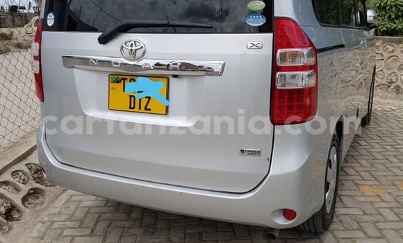 Buy Used Toyota Noah Silver Car in Dar es Salaam in Dar es Salaam Buy Used Toyota Noah Silver Car in Dar es Salaam in Dar es Salaam