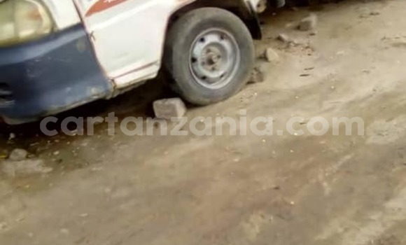 Buy Used Toyota Town Ace White Car in Dar es Salaam in Dar es Salaam Buy Used Toyota Town Ace White Car in Dar es Salaam in Dar es Salaam