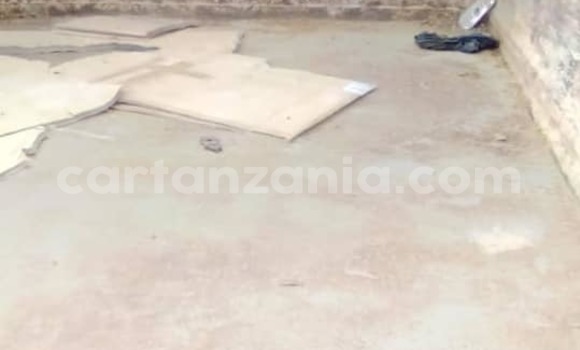 Buy Used Toyota Town Ace White Car in Dar es Salaam in Dar es Salaam Buy Used Toyota Town Ace White Car in Dar es Salaam in Dar es Salaam