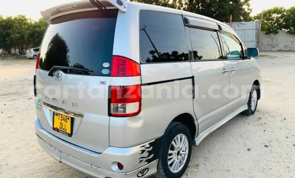 Buy Used Toyota Noah Silver Car in Dar es Salaam in Dar es Salaam Buy Used Toyota Noah Silver Car in Dar es Salaam in Dar es Salaam