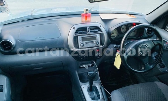 Nunua Ilio tumika Toyota RAV4 Fedha Gari ndani ya Dar es Salaam nchini Dar es Salaam Nunua Ilio tumika Toyota RAV4 Fedha Gari ndani ya Dar es Salaam nchini Dar es Salaam