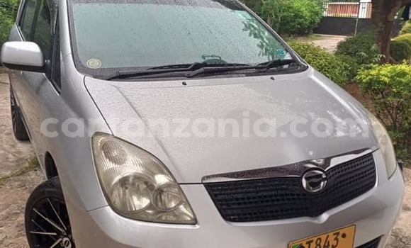 Buy Used Toyota Spacio Silver Car in Dar es Salaam in Dar es Salaam Buy Used Toyota Spacio Silver Car in Dar es Salaam in Dar es Salaam