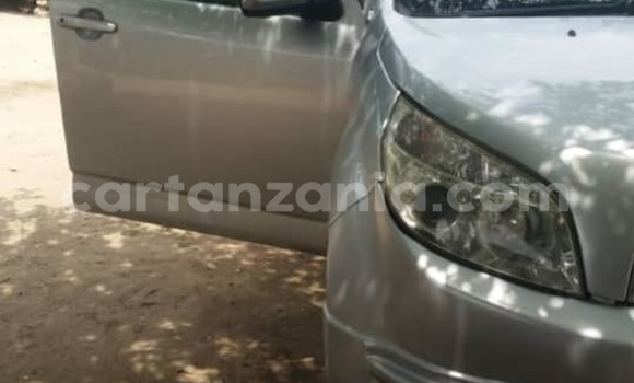 Buy Used Toyota Rush Silver Car in Dar es Salaam in Dar es Salaam Buy Used Toyota Rush Silver Car in Dar es Salaam in Dar es Salaam