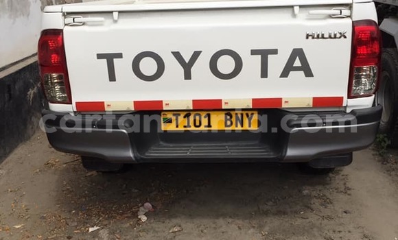 Buy Used Toyota Hilux White Car in Dar es Salaam in Dar es Salaam Buy Used Toyota Hilux White Car in Dar es Salaam in Dar es Salaam